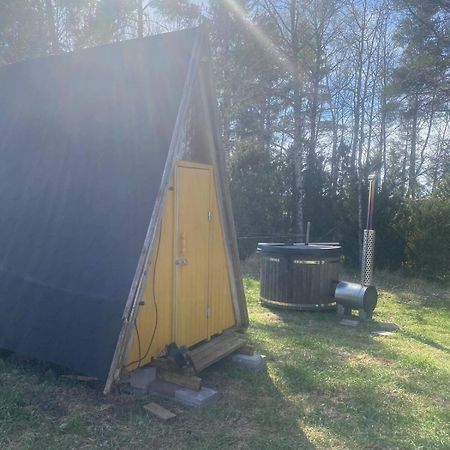 Triangle Cabin Laitila Eksteriør bilde